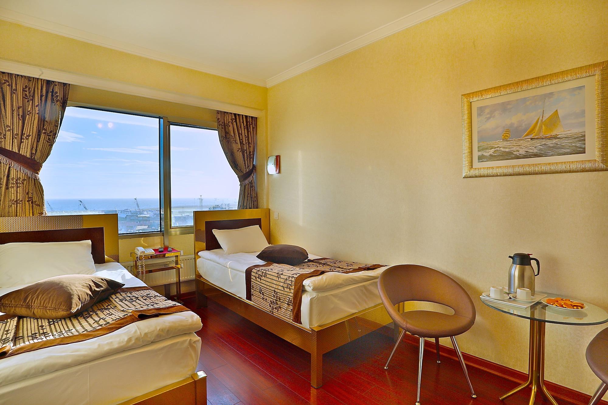 Grand Madrid Hotel Istanbul Exterior foto