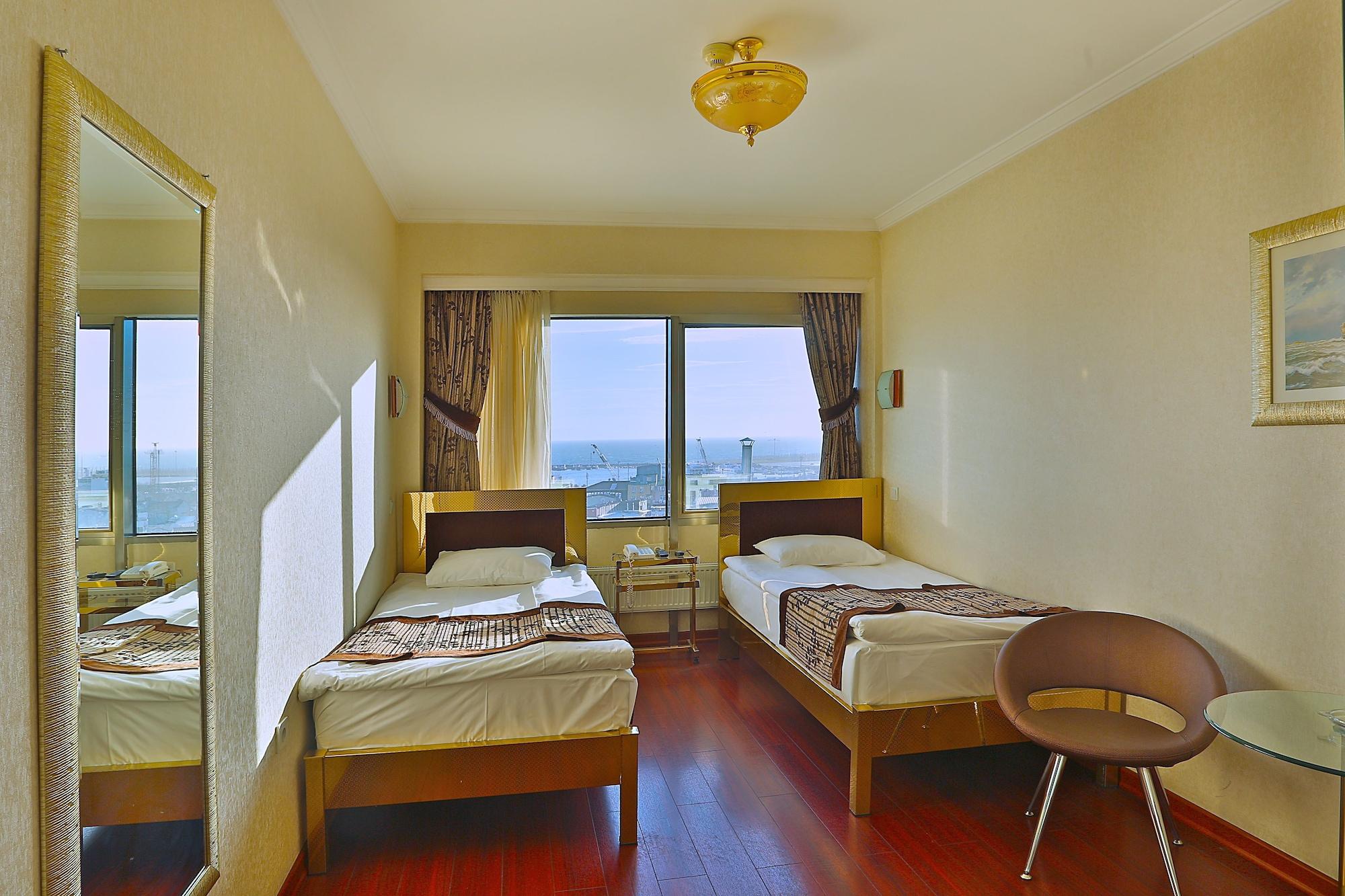 Grand Madrid Hotel Istanbul Exterior foto