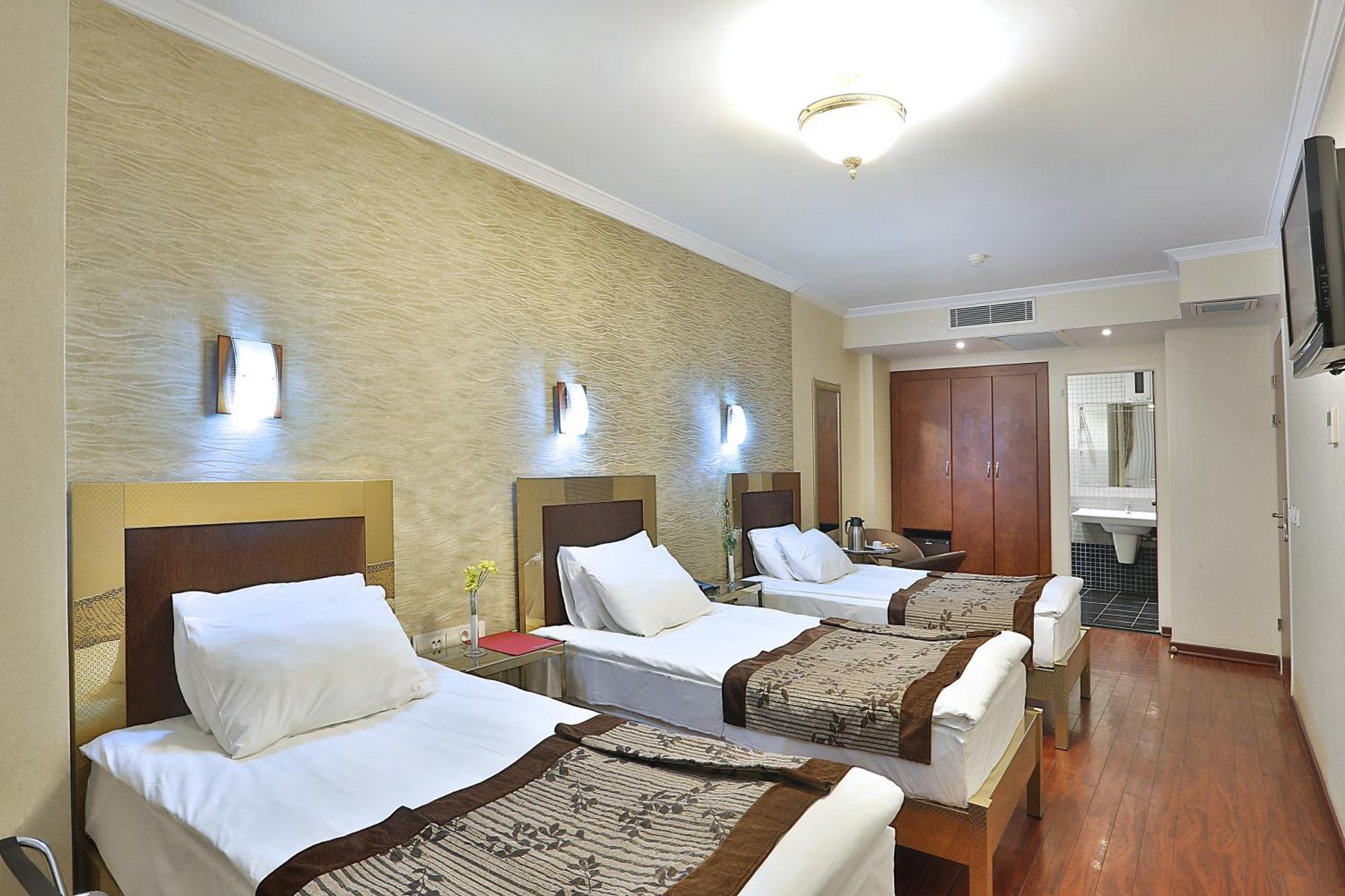 Grand Madrid Hotel Istanbul Zimmer foto